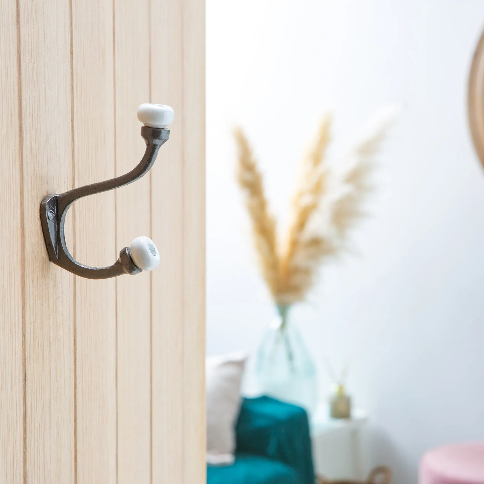 30mm x 105mm White Ceramic Ball Hat & Coat Hook - By Hammer & Tongs