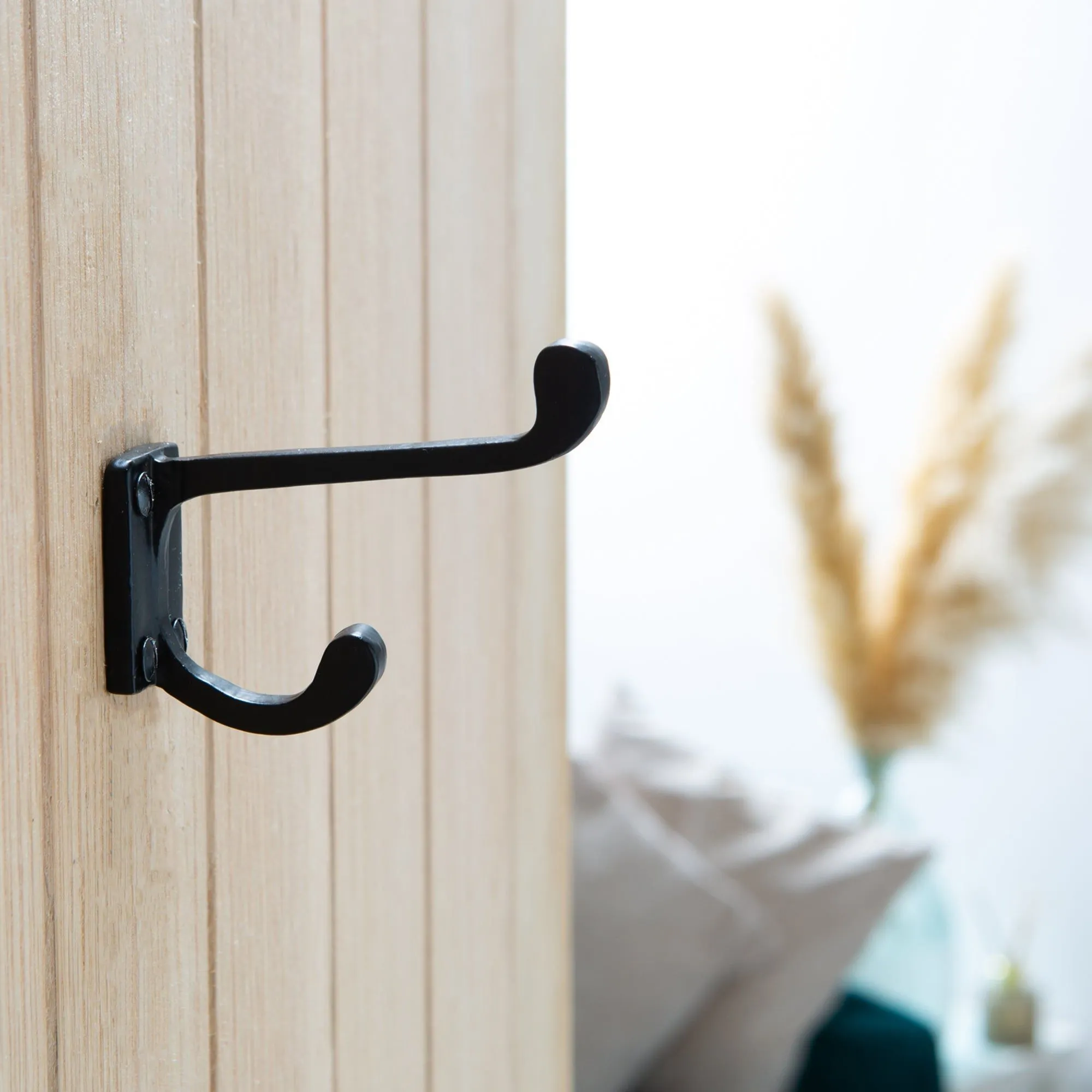 30mm x 85mm Black Rectangular Plate Rounded Hat & Coat Hook - By Hammer & Tongs