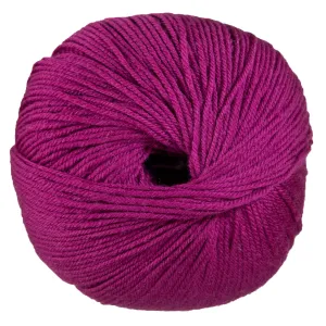 Cascade Yarns 220 Superwash Yarn - 0908 Magenta