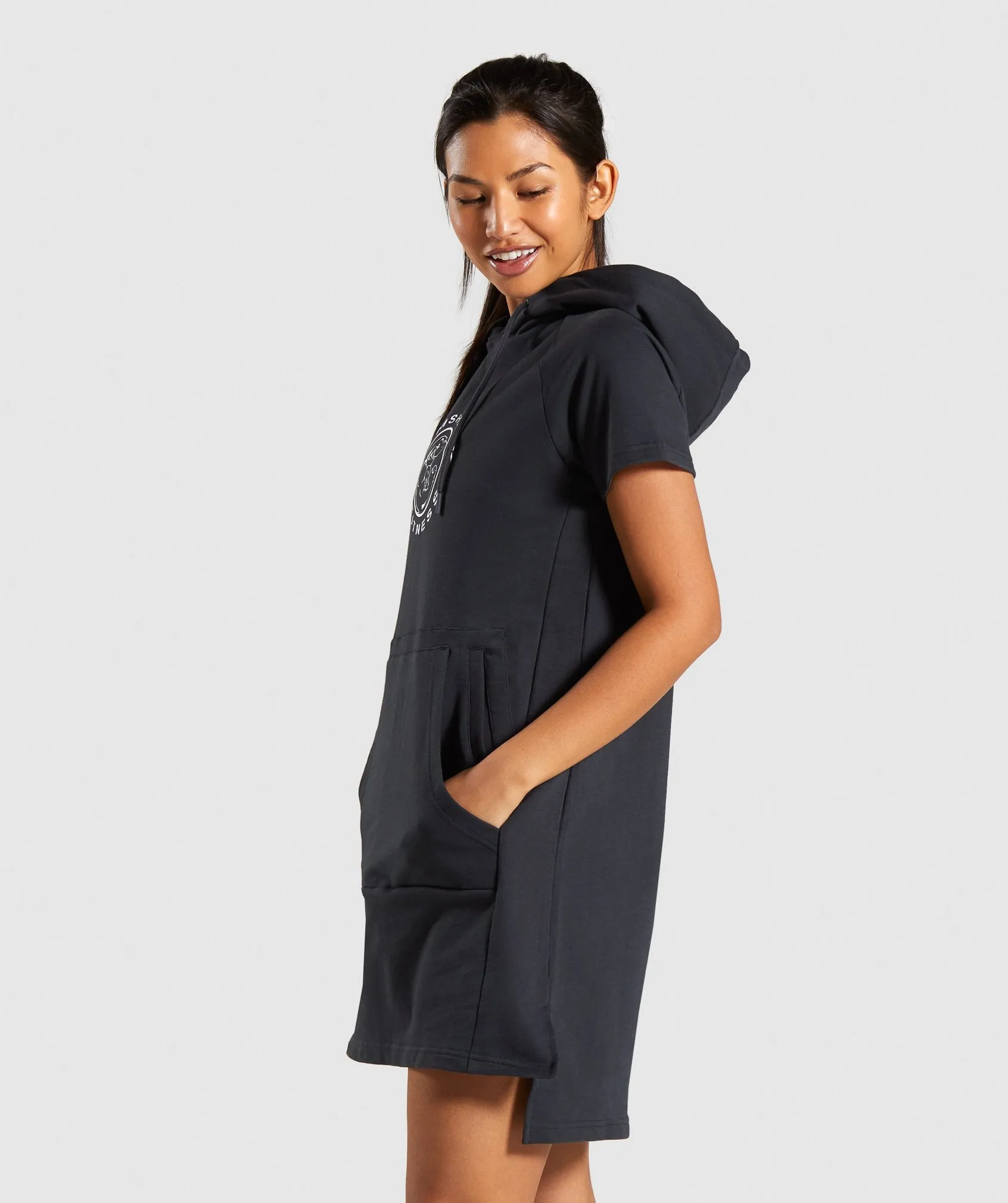 Gymshark Legacy Fitness Longline Sweater - Washed Black