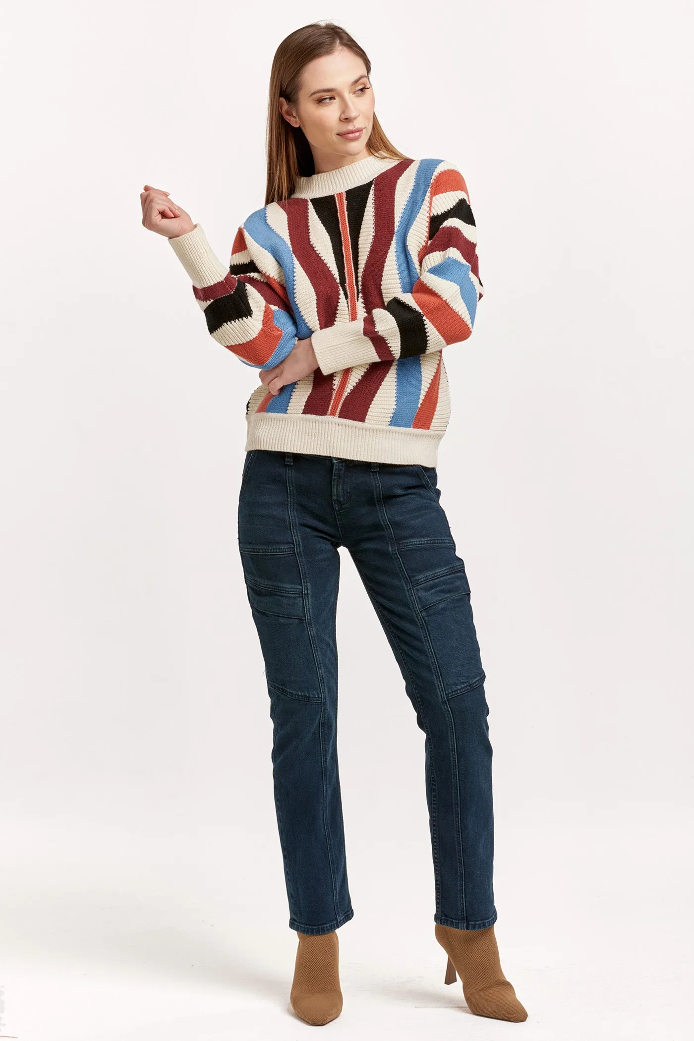 KAYLIN CREW NECK LONG SLEEVE RELAXED FIT SWEATER ZIGZAG