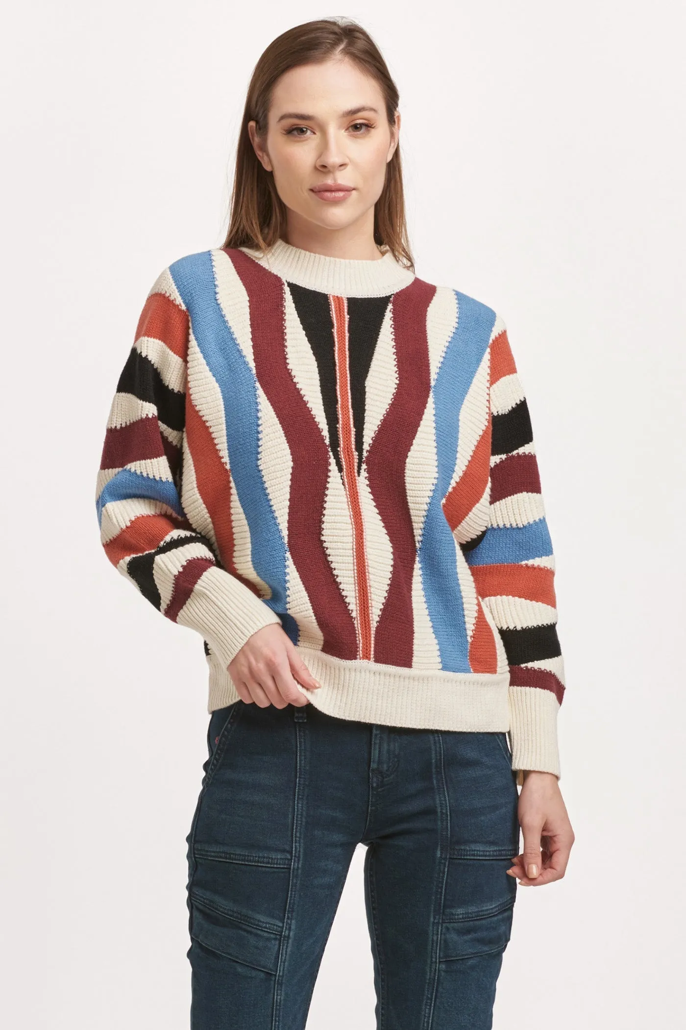 KAYLIN CREW NECK LONG SLEEVE RELAXED FIT SWEATER ZIGZAG