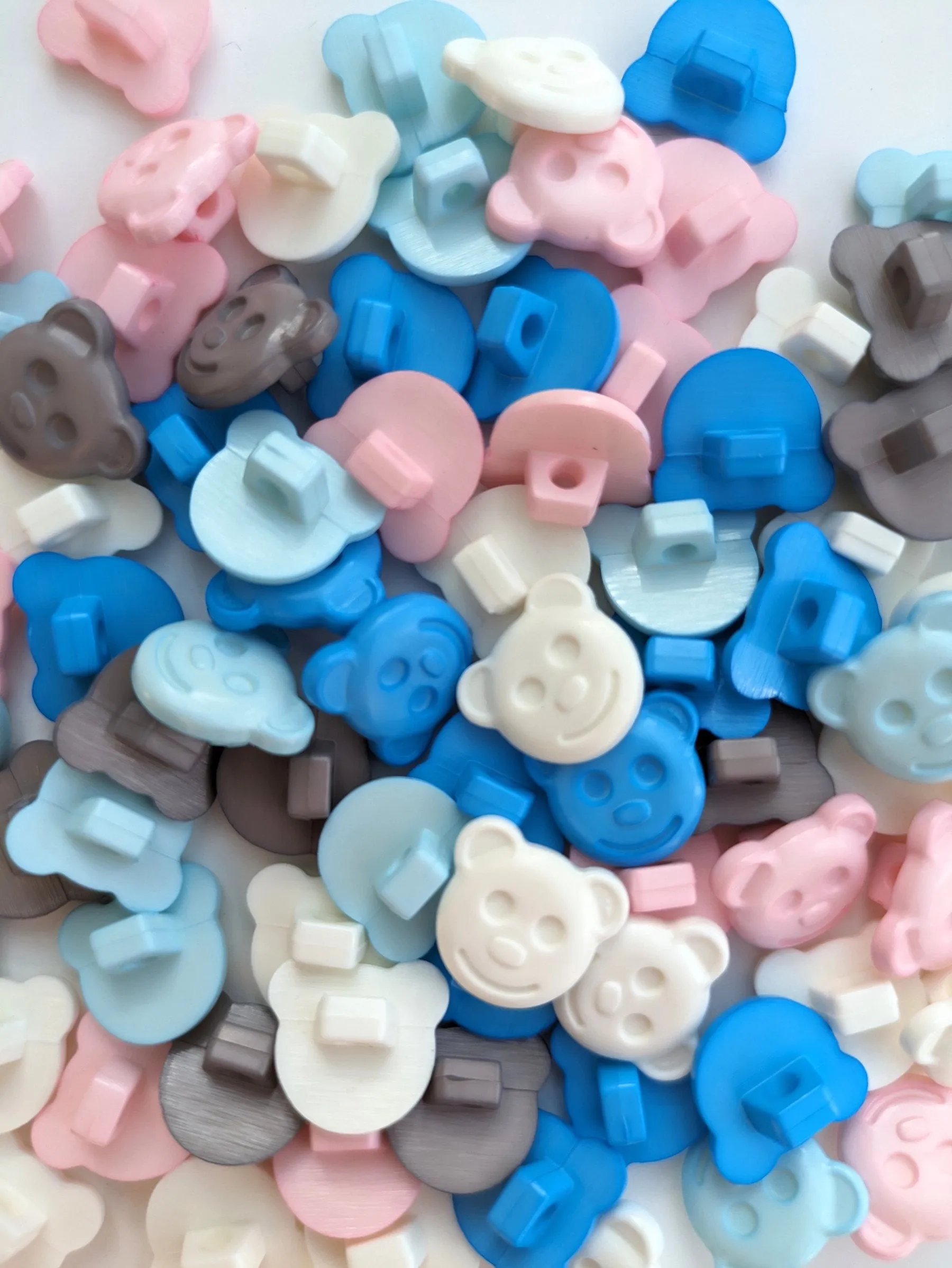 Plastic Teddy Bear Baby Buttons - 15mm Shank (5 Pcs)